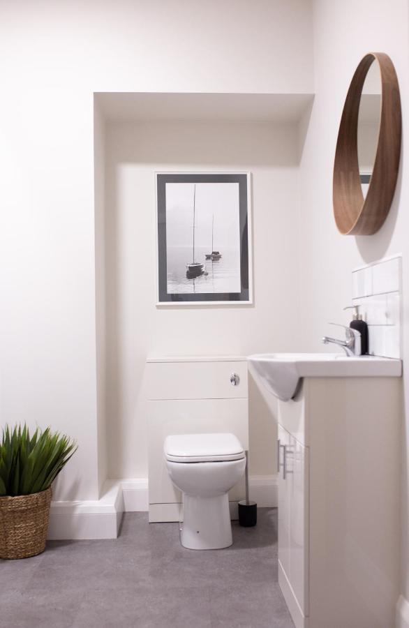 John Lewis Apartment Aberaeron Exterior photo